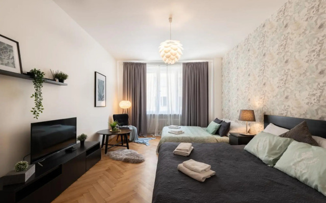 Luxury apartment in prime location