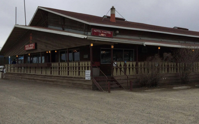 Airport Chalet