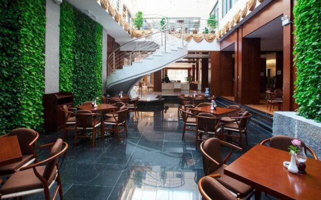 Chengjiang Manor Hotel