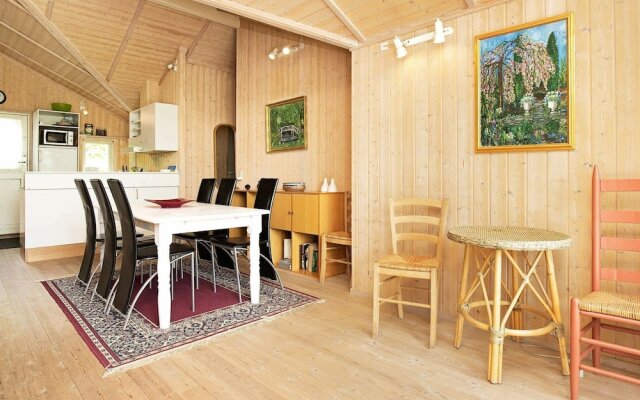 Comfortable Holiday Home in Hornbaek Near Sea