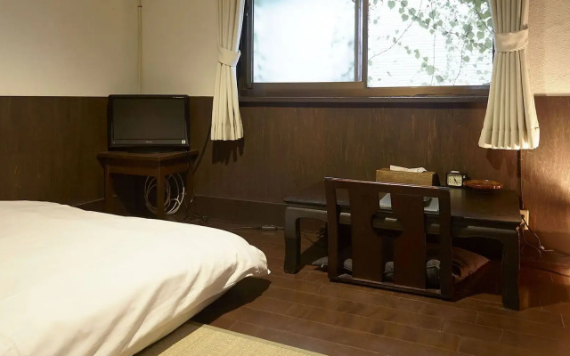 Takeyaso Inn