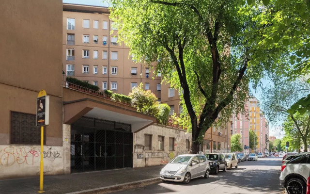 Spacious flat near to Central Rome