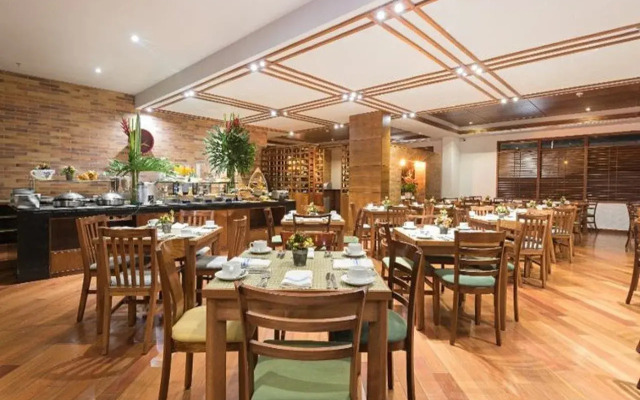 Hotel Habitel Select