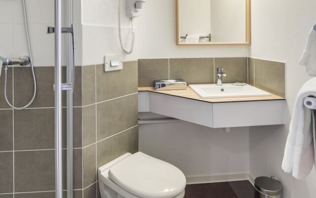 Carré Pau Airport Hôtel