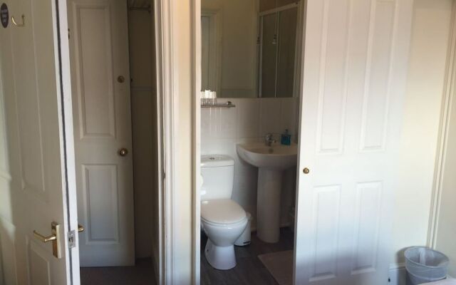 Barbican Reach Bed & Breakfast - B&B
