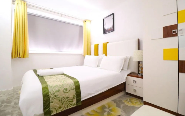 Queen Stay Apartments