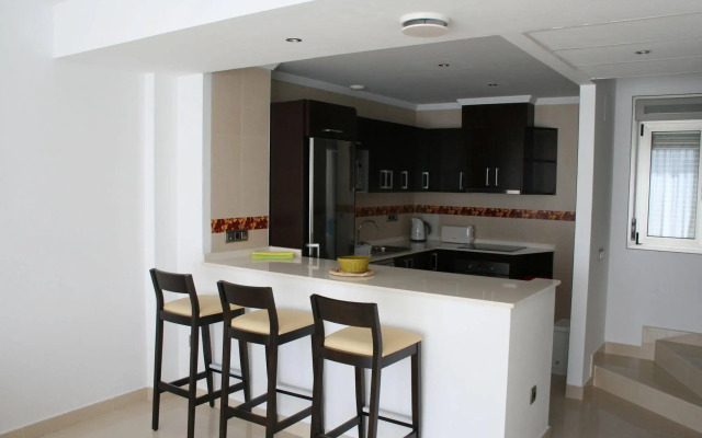 Colina Home Resort