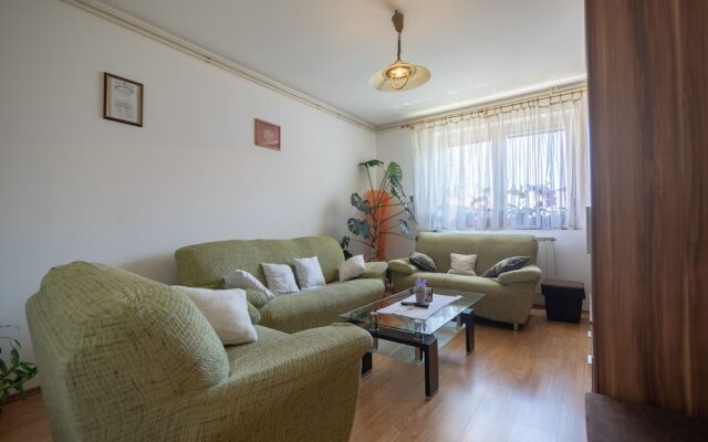 House Mirjana