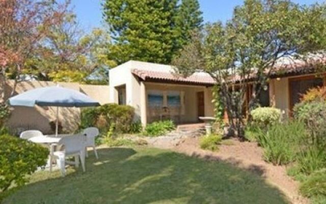 Randburg Cottages & Conferencing