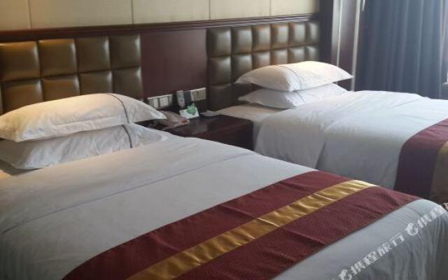Hoting Holiday Hotel