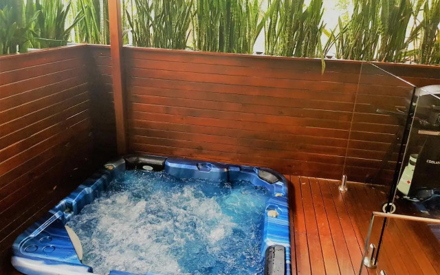 Pandanus Spa Cottage