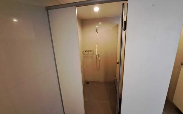 6C - No Impact From Earthquake 2bedrooms 2 Bath Downtown Bangkok