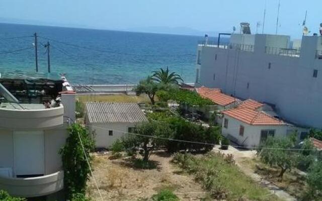 To Giouli