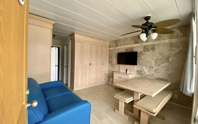 The VIP Family Motel