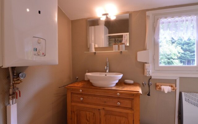 Holiday Home in La Roche-en-Ardenne near Forest