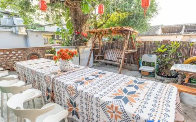 Shenzhen Lezizai Meijiu Time House B&B（Yangmeikeng/judiaosha)）