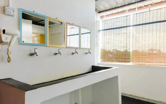 Semporna Sea Sports Tours Hostel