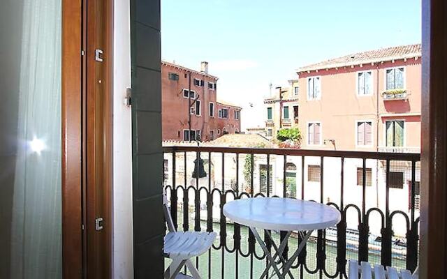 City Apartments - Girolamo