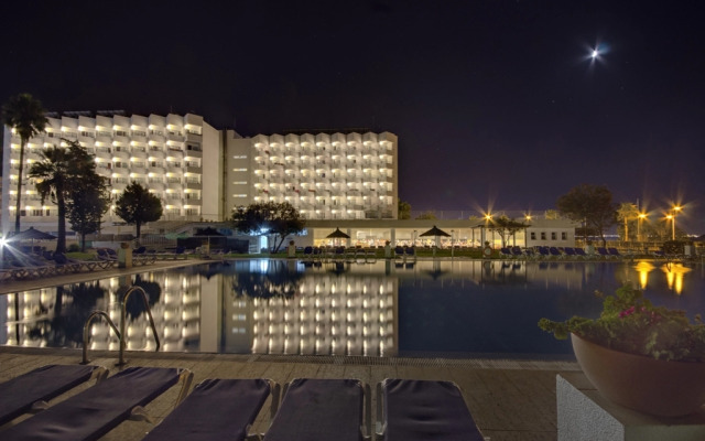 Hotel Puertobahia & Spa