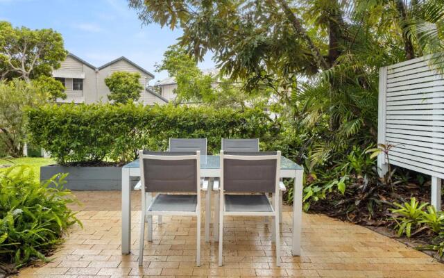 Apartment 1, 11 Munna Crescent