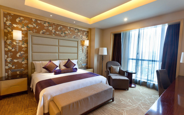 Crowne Plaza Xiangyang by IHG