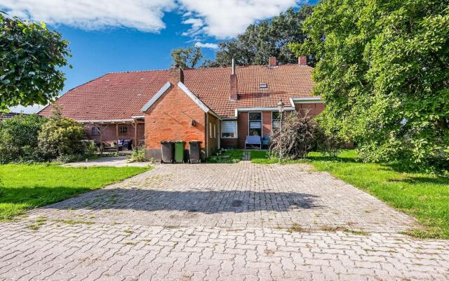 Spacious Farmhouse in Tweede Exloermond With Patio