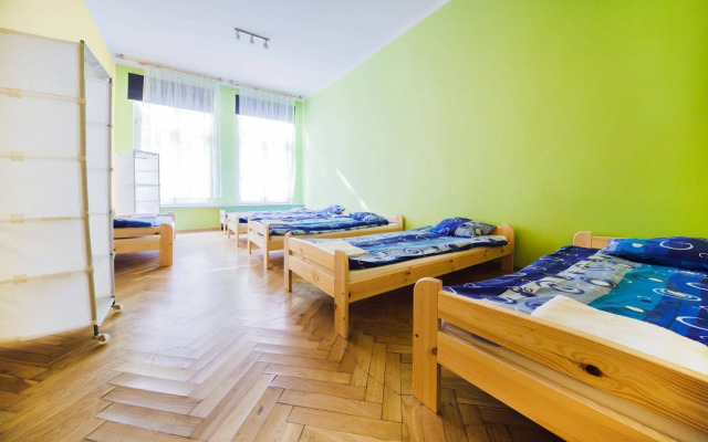 Tara Hostel