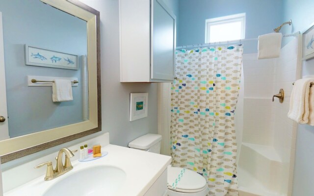 Beachside Getaway - 3 Br Condo