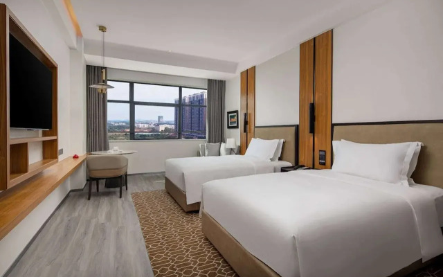Ramada by Wyndham Maoming Dianbai