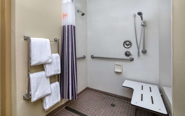 Spark by Hilton Savannah Midtown