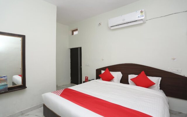 Hotel Khush Khush by OYO Rooms