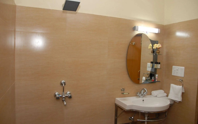 Apnayt Villa - A Luxury Homestay