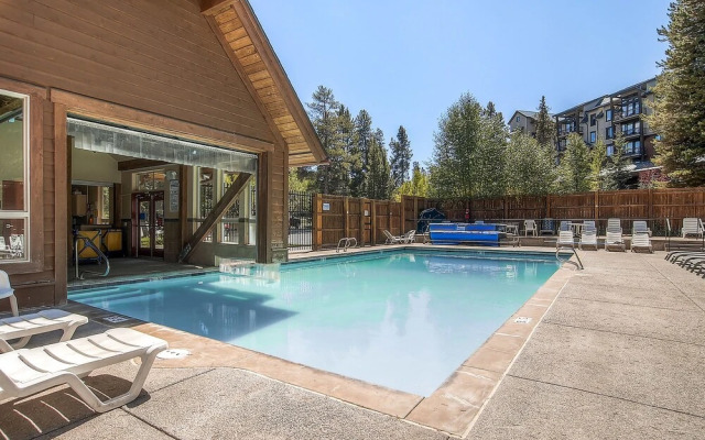 Sundowner Condos by CRMR