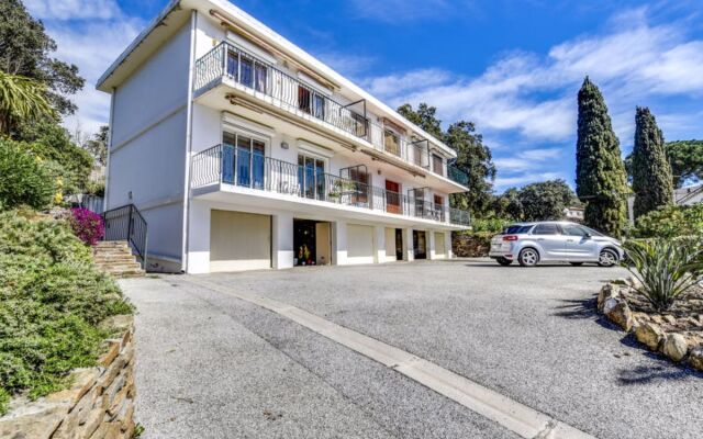 Apartment Les Sirènes du Lavandou