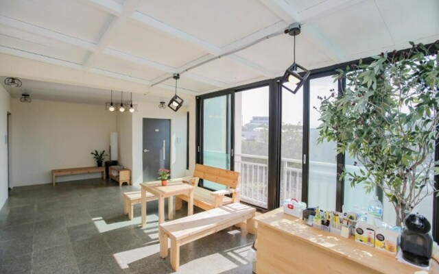 Jeju Jinggeomdari Pension