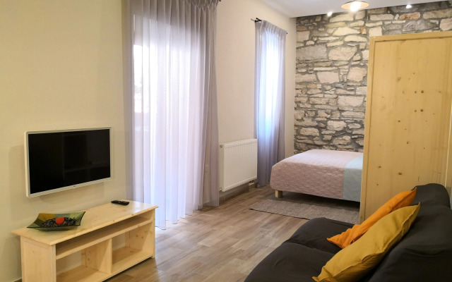 Mimoza Old Town Pula Apartments