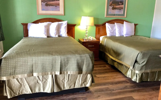Hitching Post Studios Inn