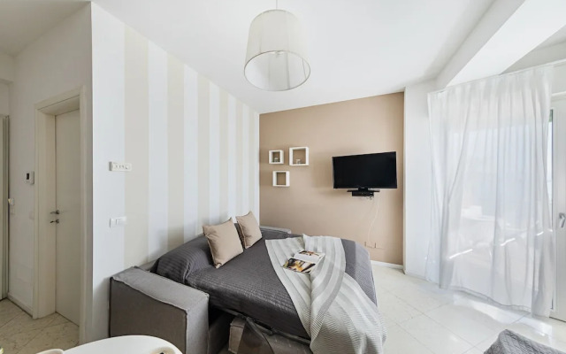 Residenza Miralago - 16 Domitilla - Locazione BK