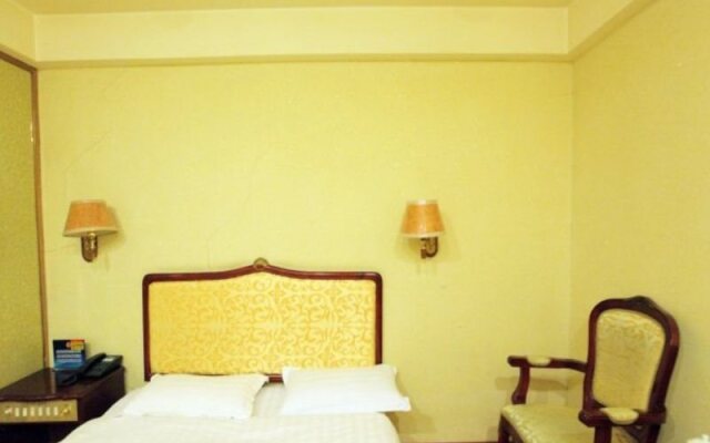 Beijing Century Huangshan Hotel