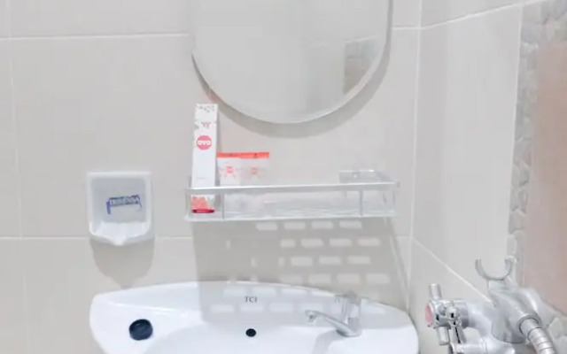 OYO 407 Bandahara 21