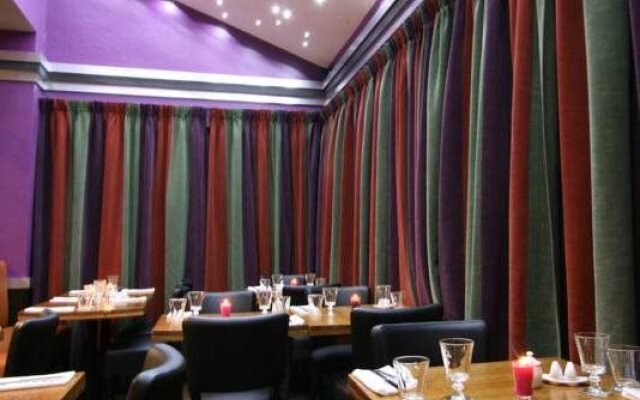 LIsatis Chalet Hotel