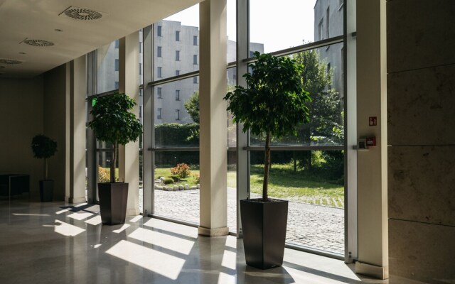 City Apartment by Loft Affair