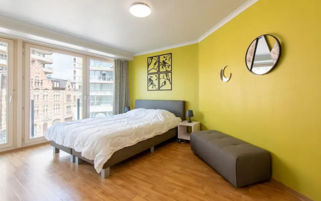 Apartment in Ostend With Marina Views