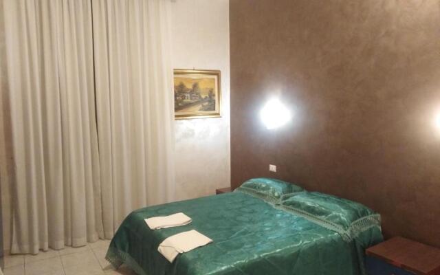 Gloria Apartment