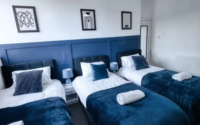 Home Near City Centre, Pets Welcome, Parking