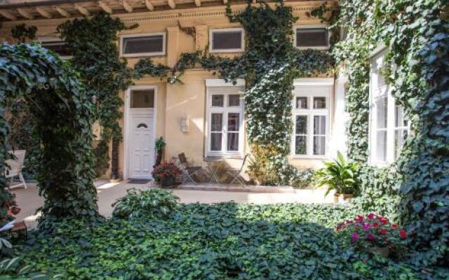 Oasis Guest House Budapest