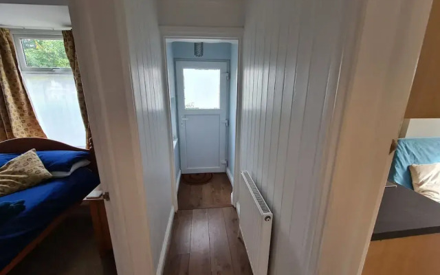 Cozy Nottingham Apartment With Perfect Location