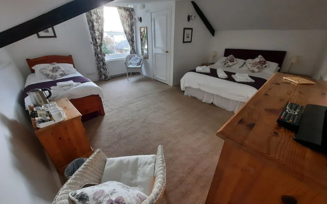 The Colyton White Cottage