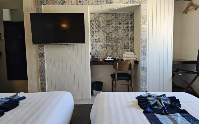 Phuket Montre Resotel