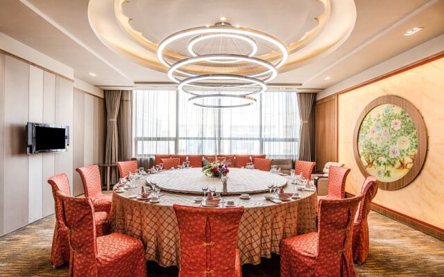 Holiday Inn Express Dalian City Centre, an IHG Hotel